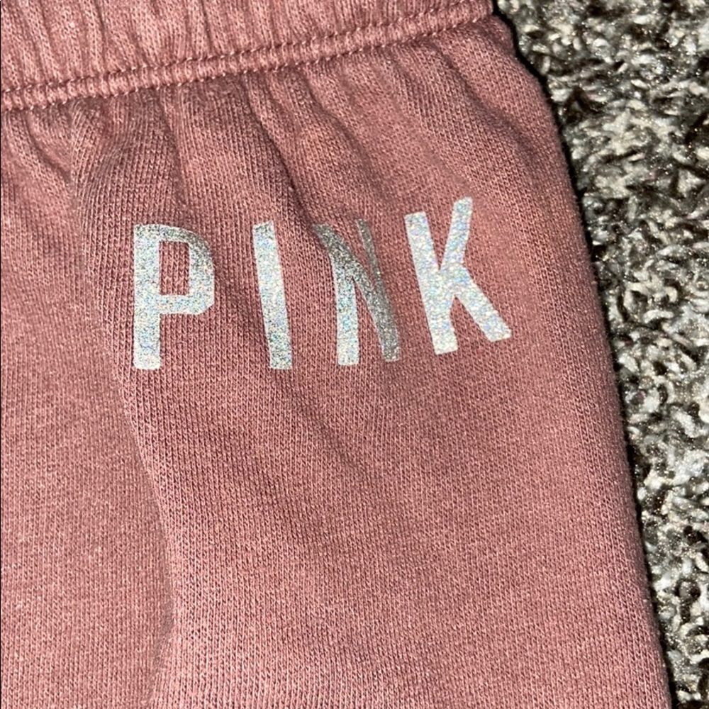 Pink sweatpants - Picture 2 of 2